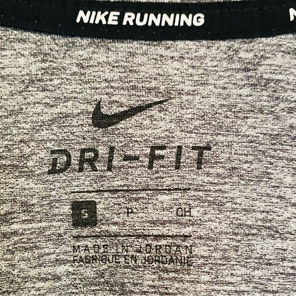 Nike Dri-Fit Zip Heather Gray Pullover Running Shirt Jacket Top Size Small - Picture 6 of 8